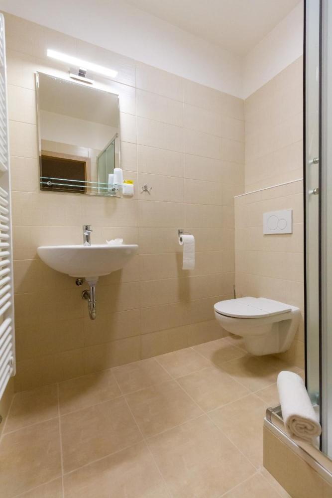 Hotel Ungar Svitavy Zewnętrze zdjęcie