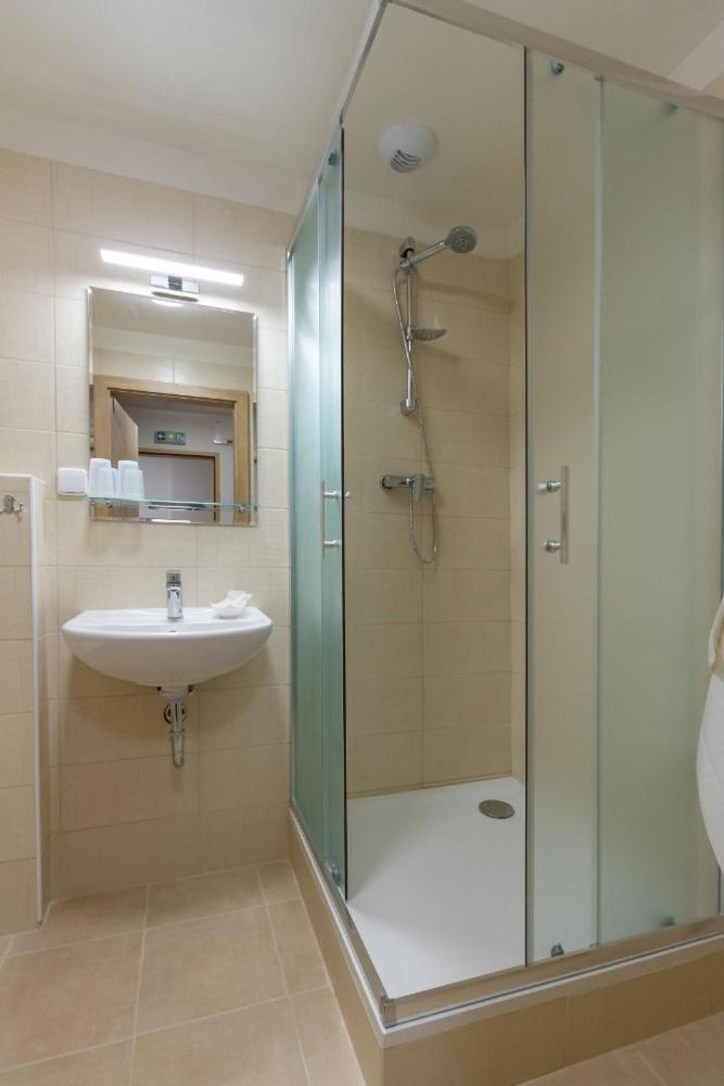 Hotel Ungar Svitavy Zewnętrze zdjęcie