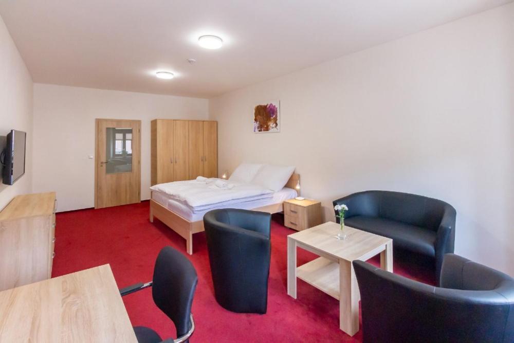 Hotel Ungar Svitavy Zewnętrze zdjęcie